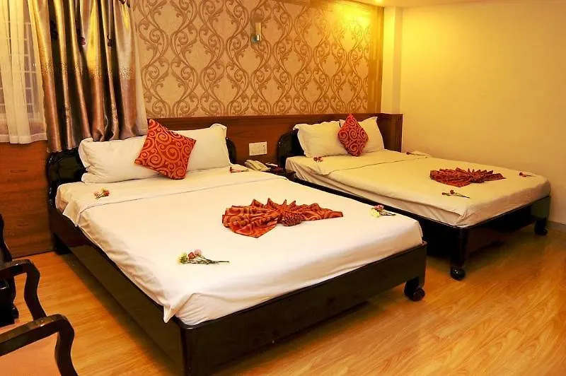 Ngan Ha - Galaxy Hotel Nha Trang